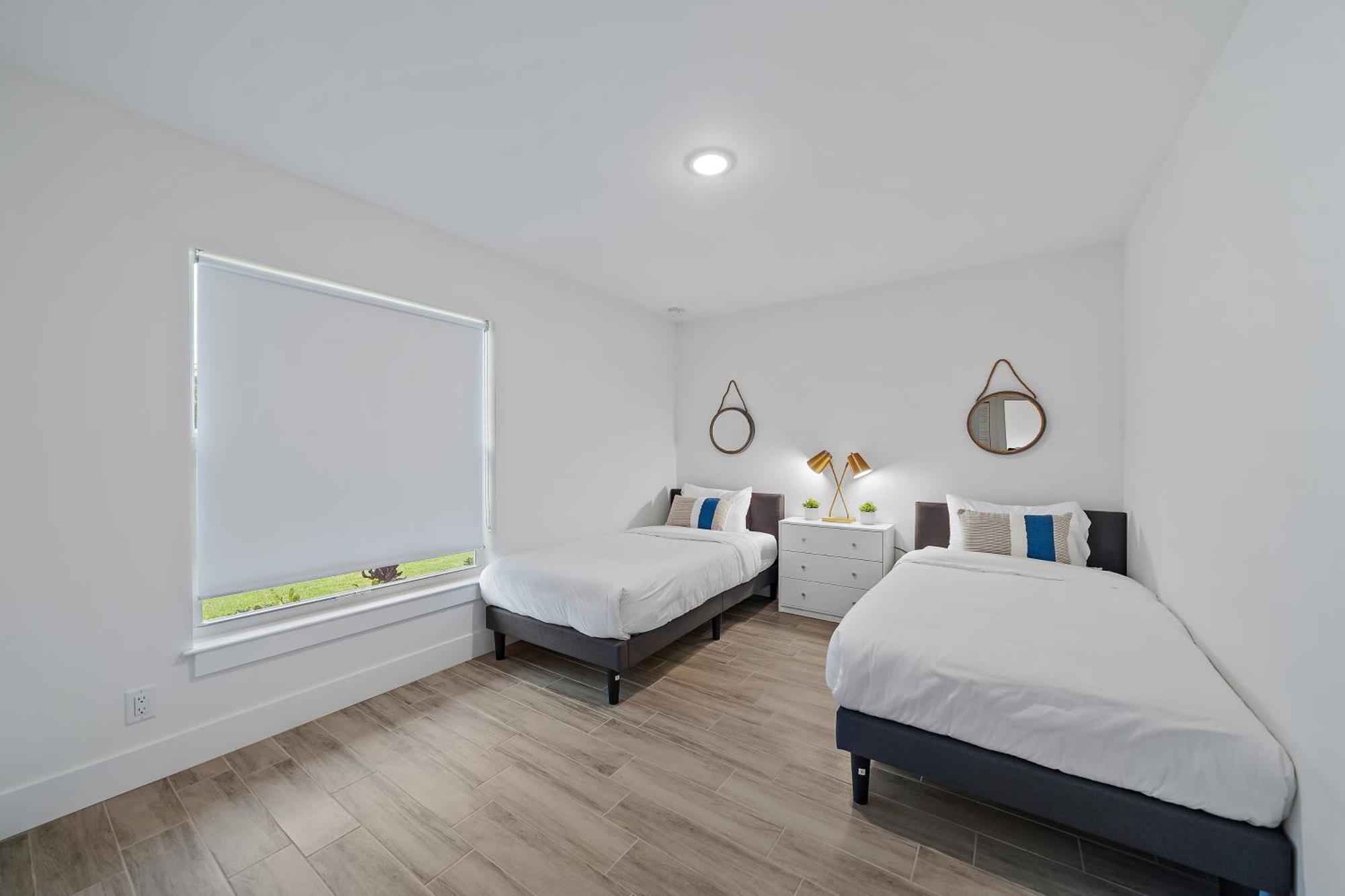 Hébergement de vacances New Construction 10 To 5 To Downtown *