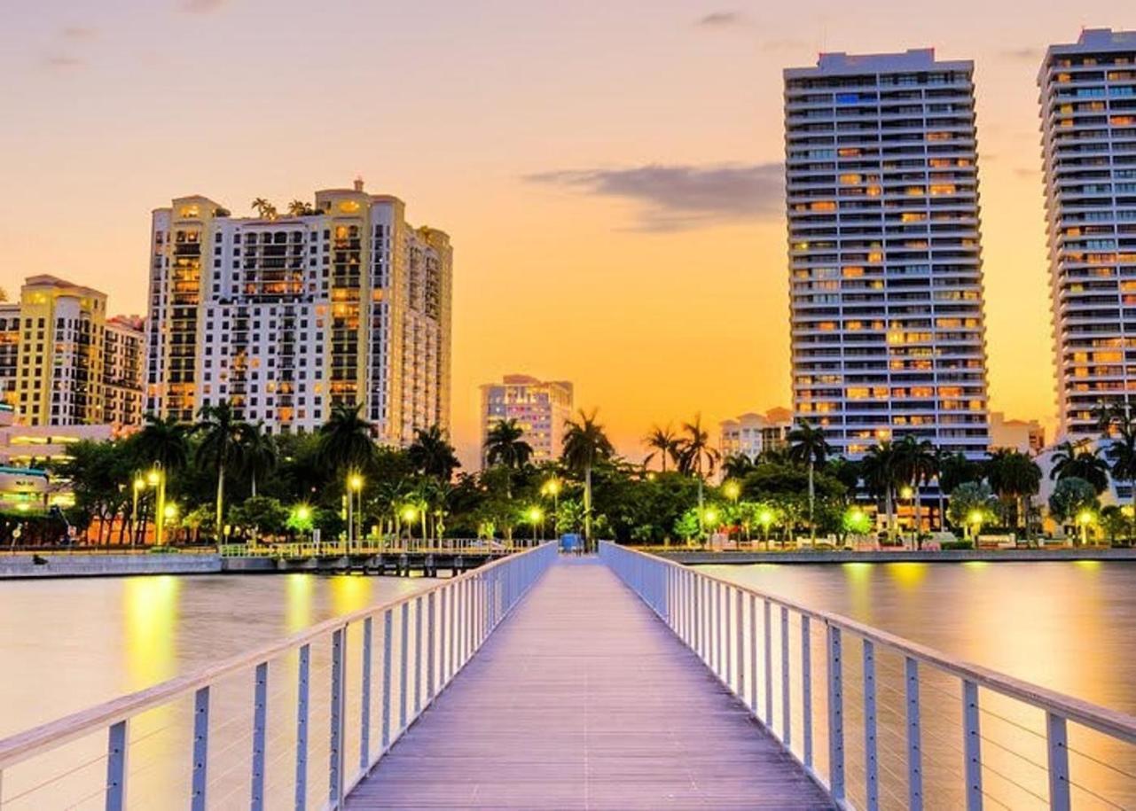 Casa vacanze New Construction 10 To 5 To Downtown